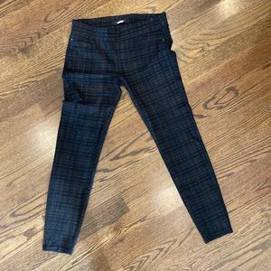 live pool pants